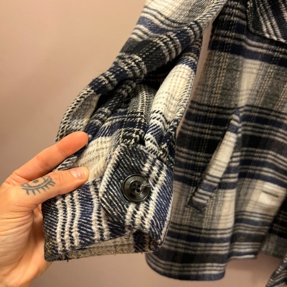 Flannel button up - Picture 3 of 7